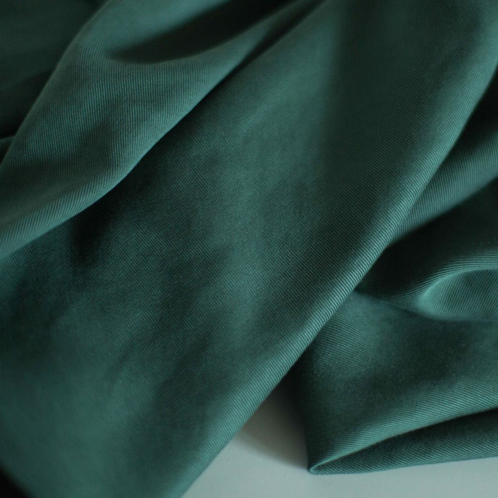 1064-21s Sanded Lenzing Tencel  twill #53 Night Green