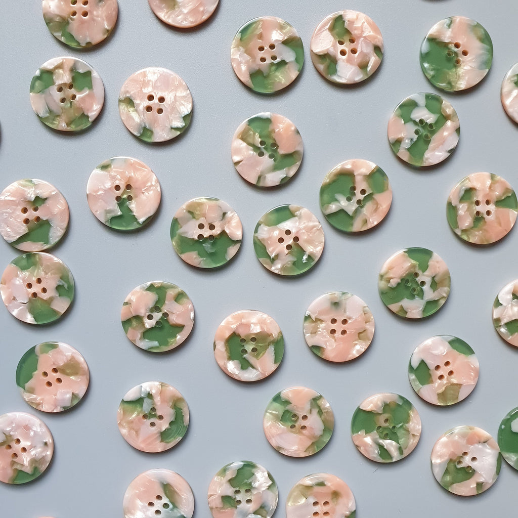 Witches brew button set