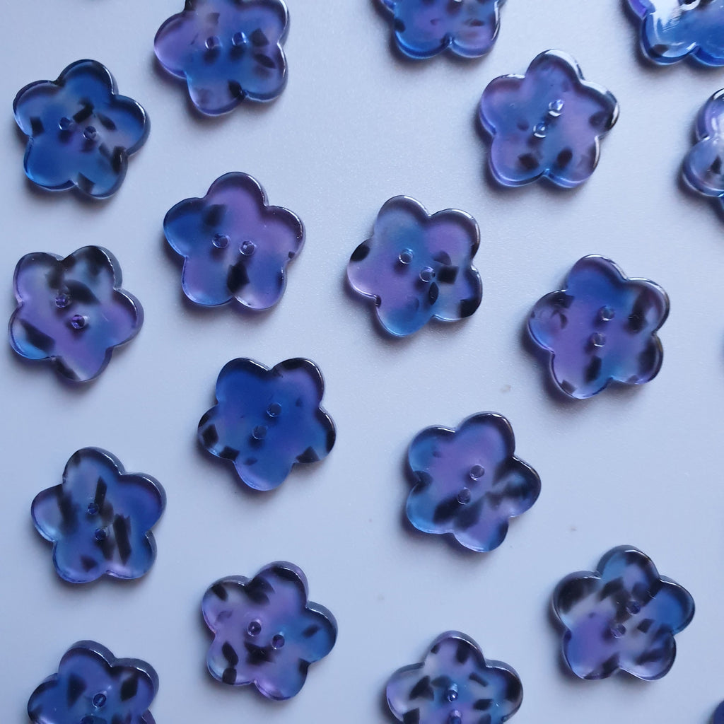 Belladonna Button Set