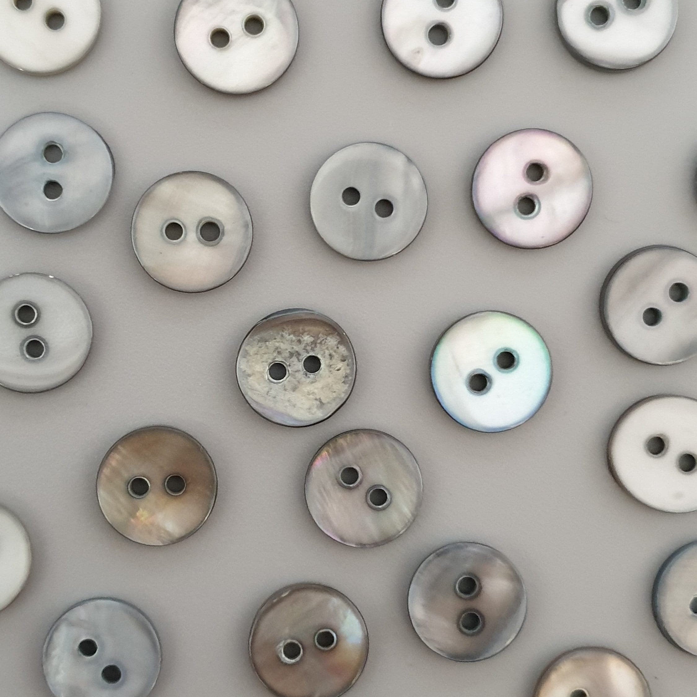 Moon flint button set