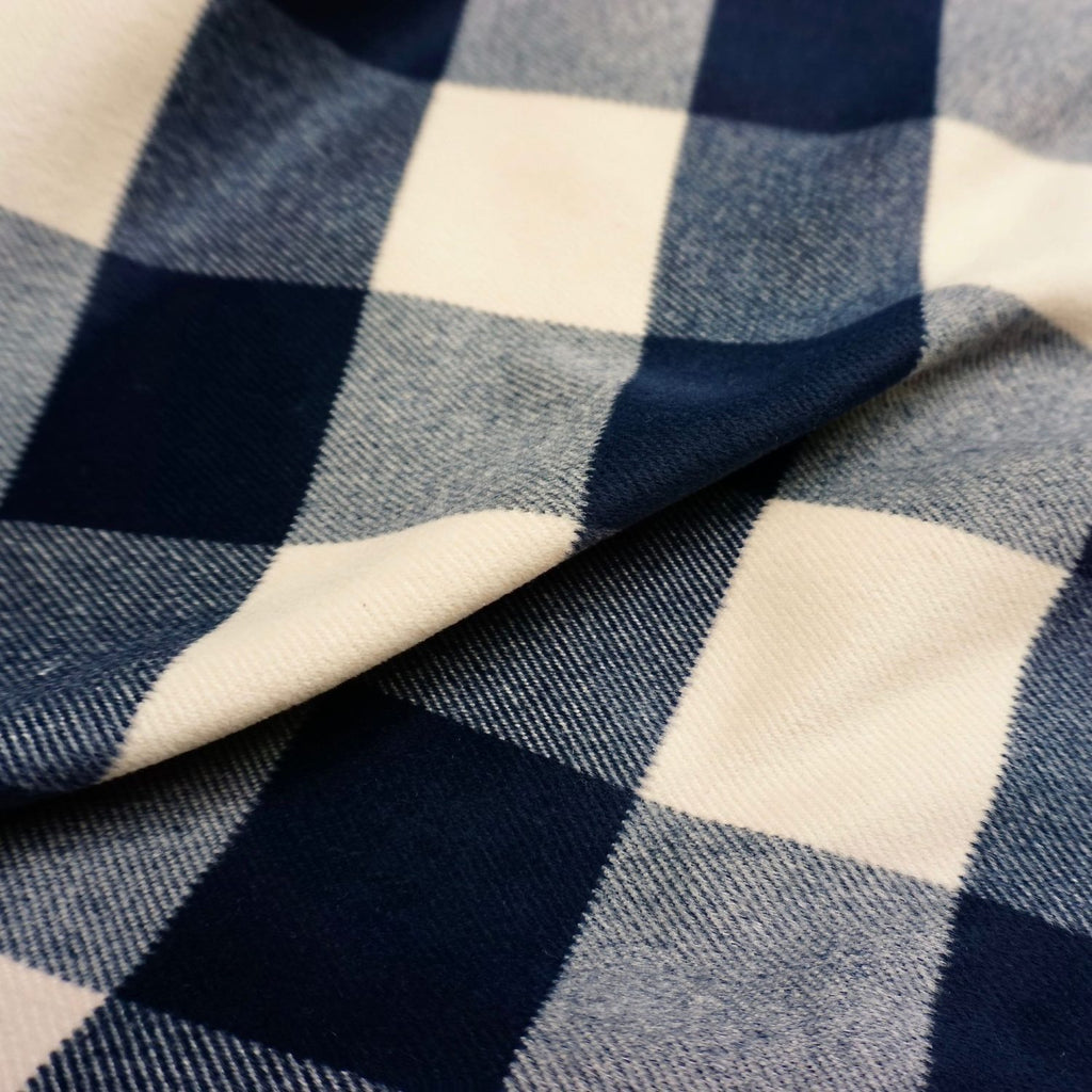 Big check coating navy and cream