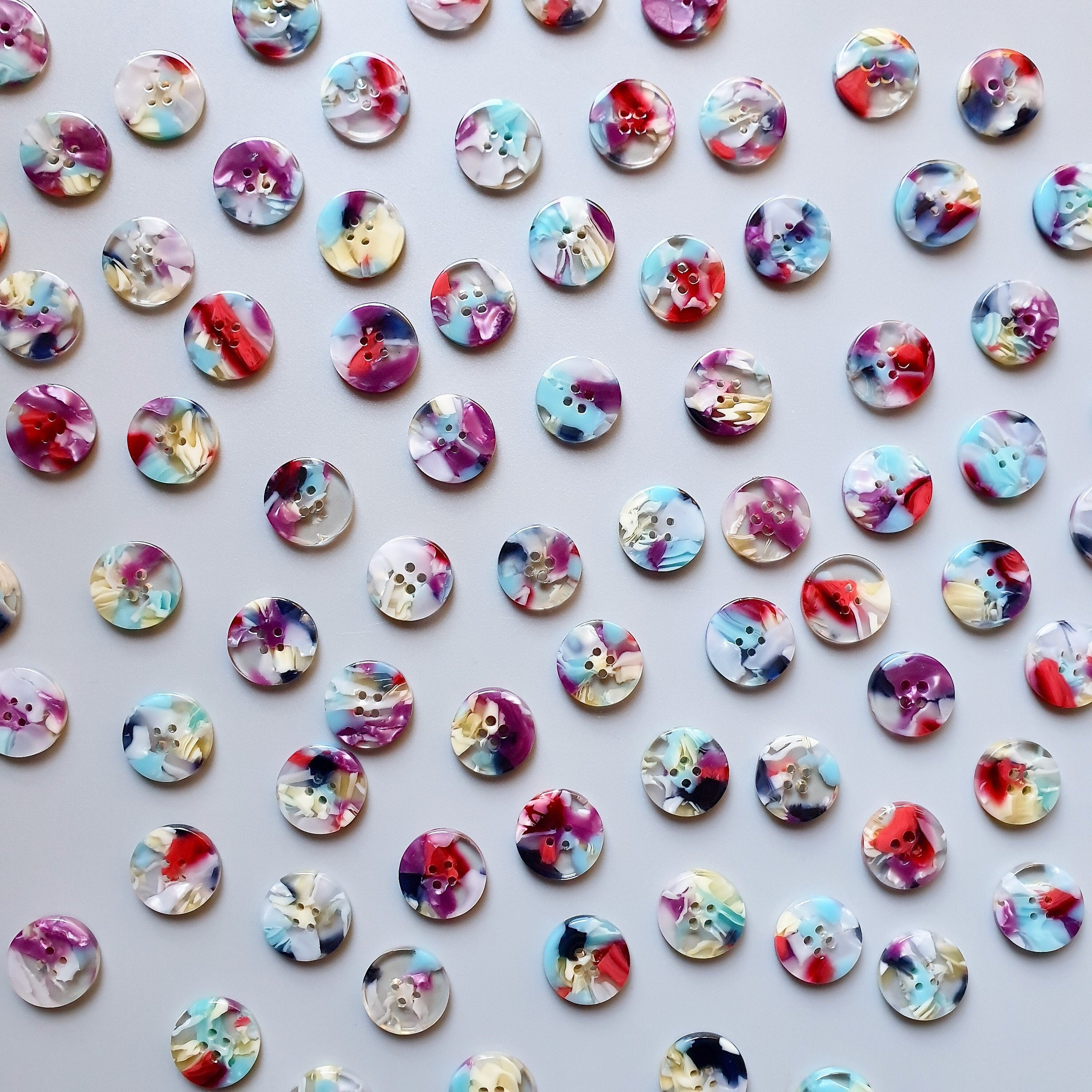 Hubble bubble button set (15mm shirting size)
