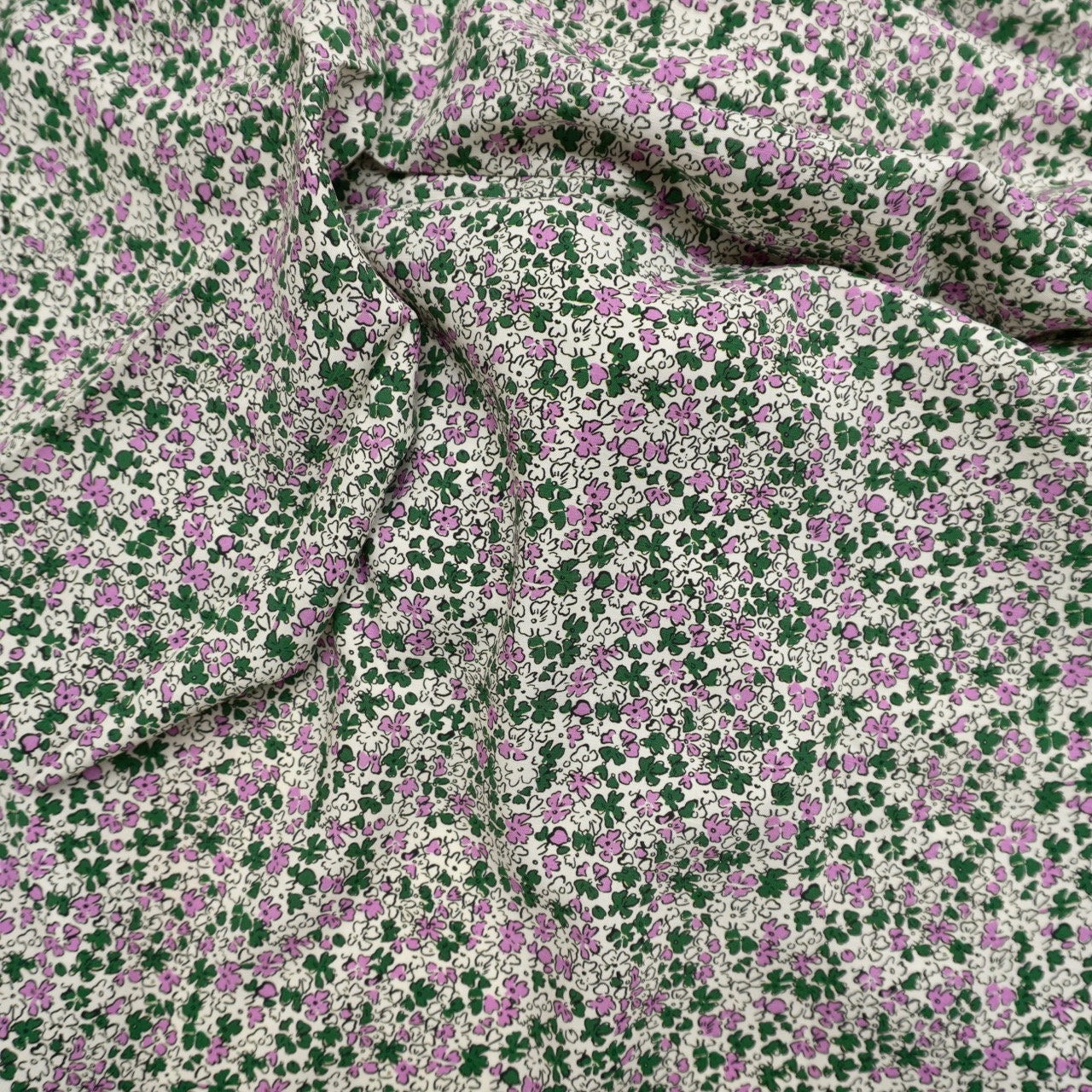 Ditsy floral - Reine Ecovero Slub