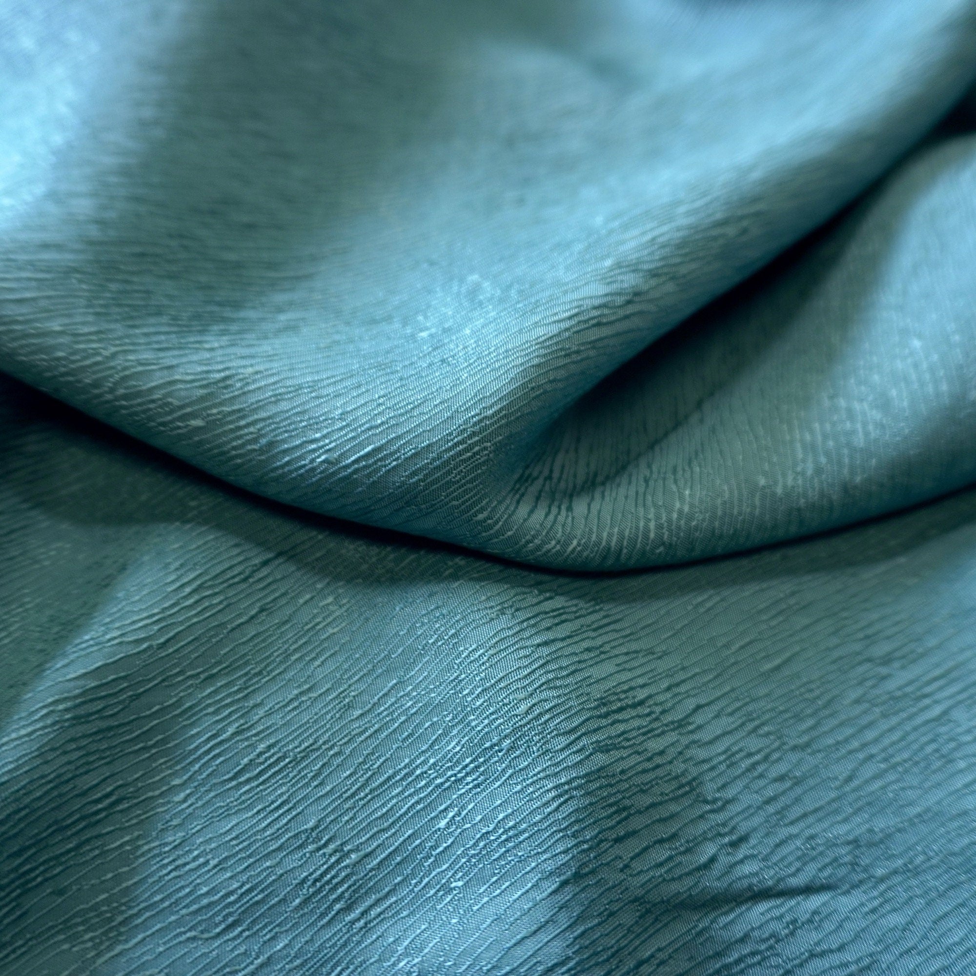 Cupro Tencel bark silk jacquard - blue sea