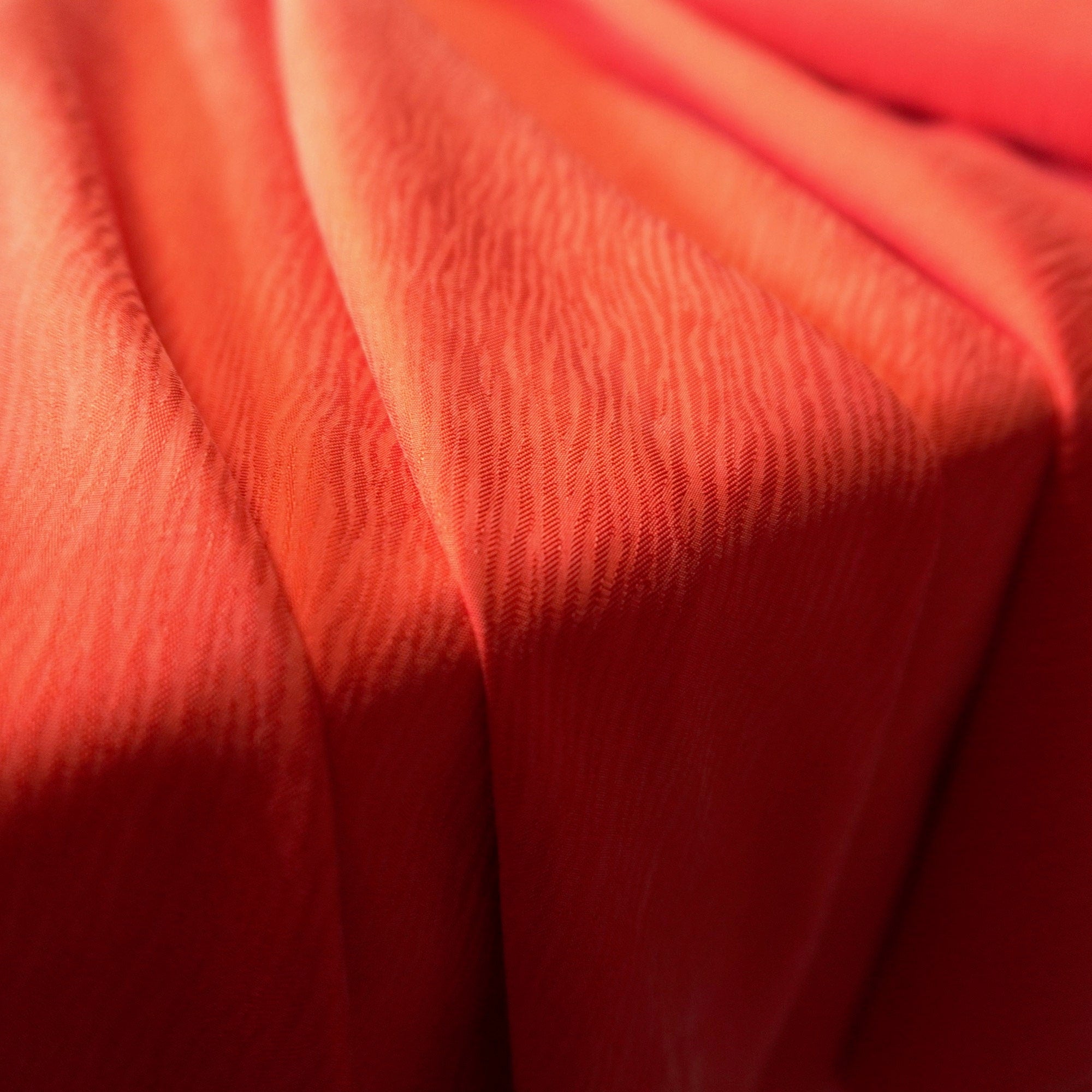 Cupro bark jacquard fabric - Ruby Red