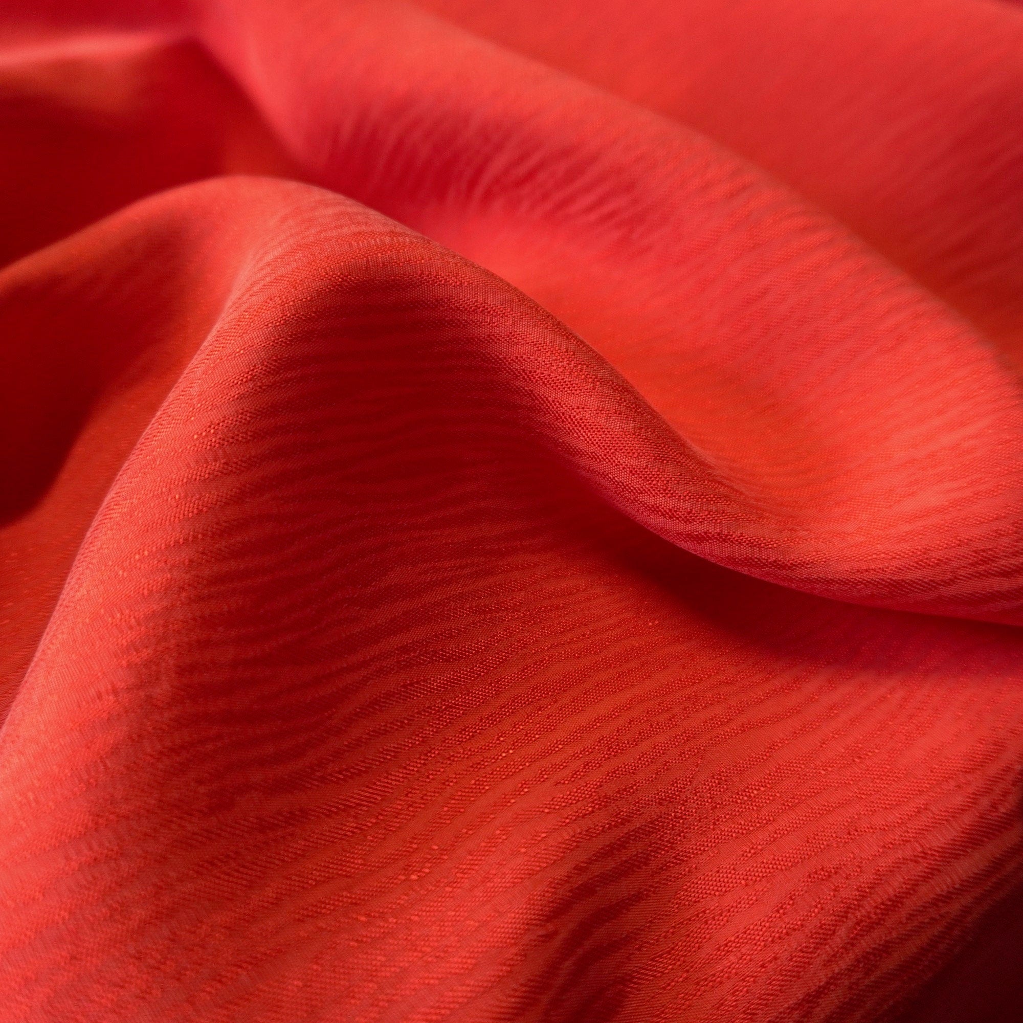 Cupro bark jacquard fabric - Ruby Red