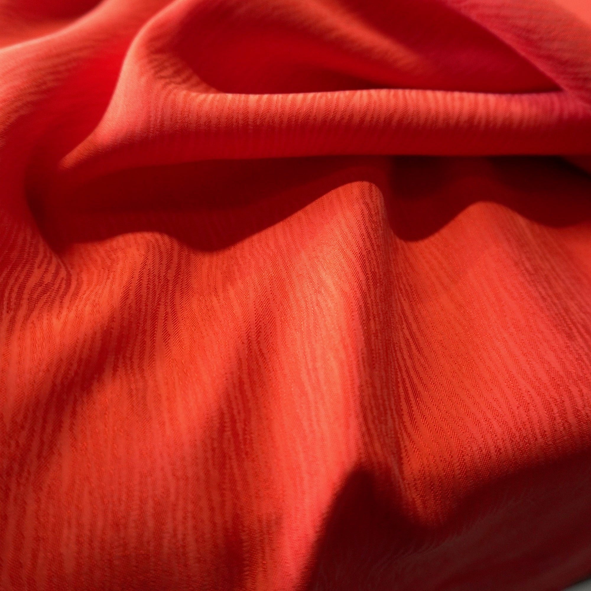 Cupro bark jacquard fabric - Ruby Red