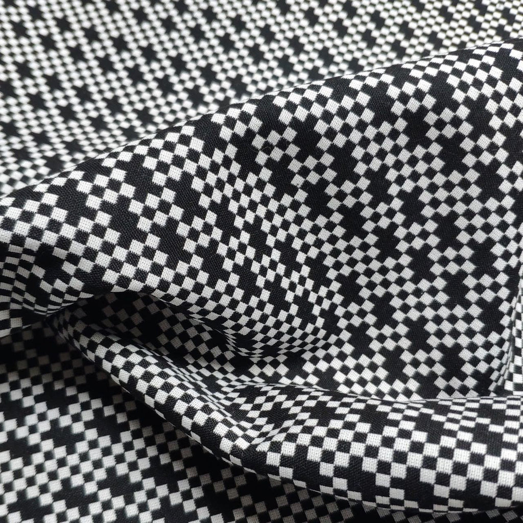 Square dots - yarn dyed stretch fabric