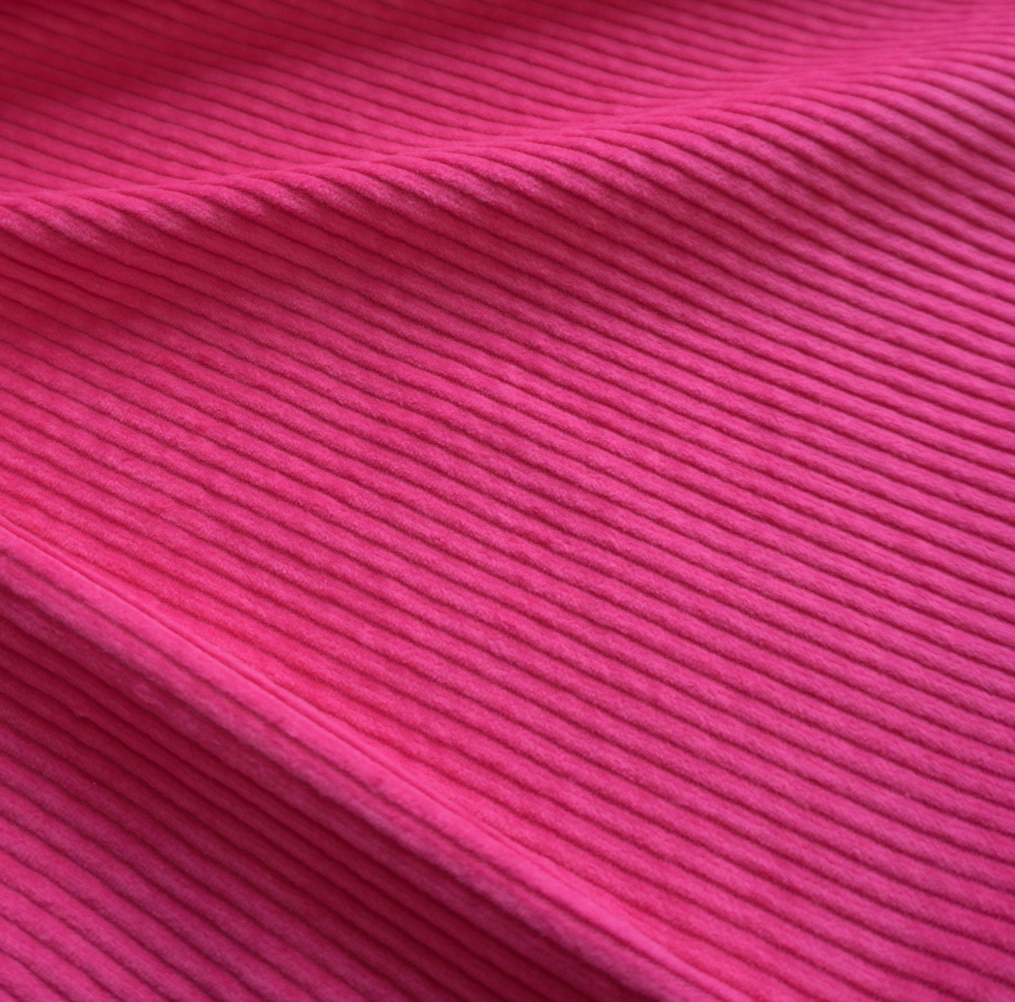6w Soft Corduroy - Neon Pink