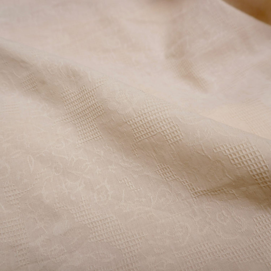 Embroidery waffle check and flower - cream