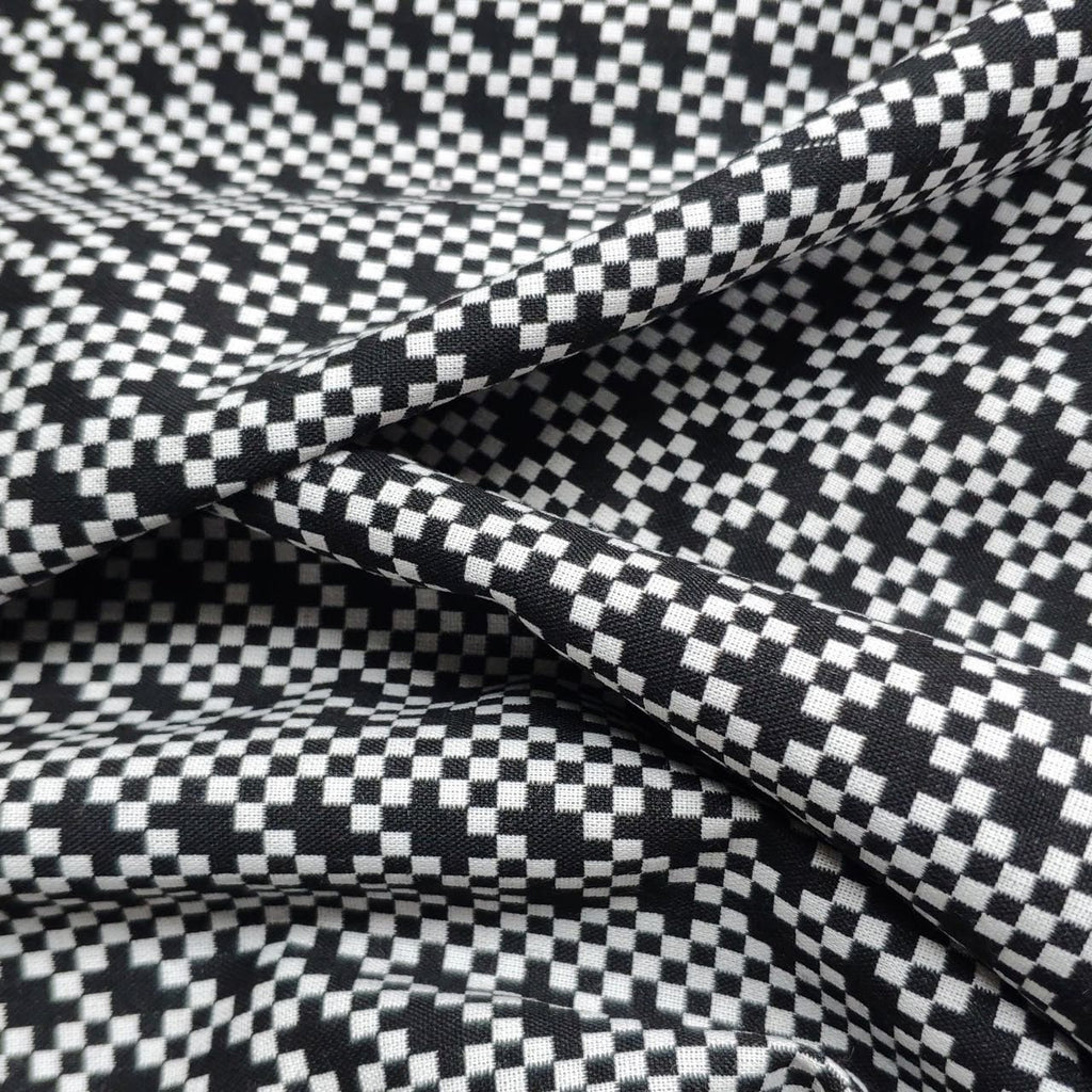 Square dots - yarn dyed stretch fabric