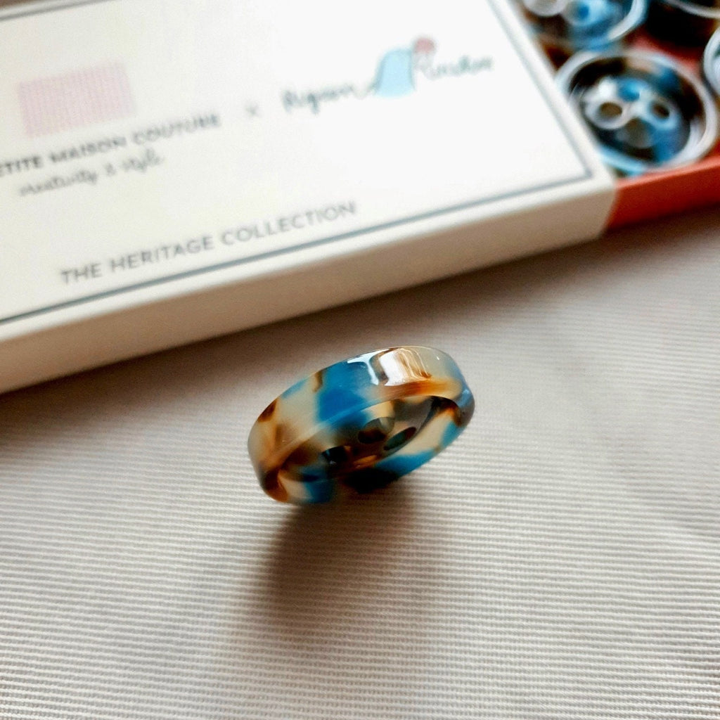 Un cafe a paris (23mm coat size)