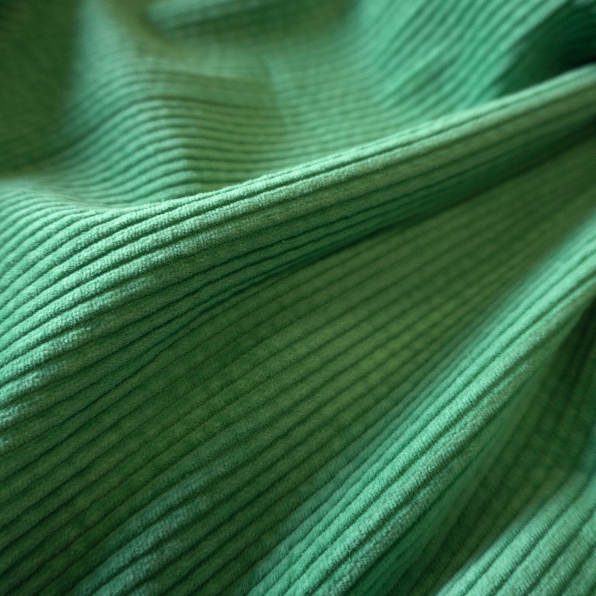 6w Soft Corduroy - Grass Green
