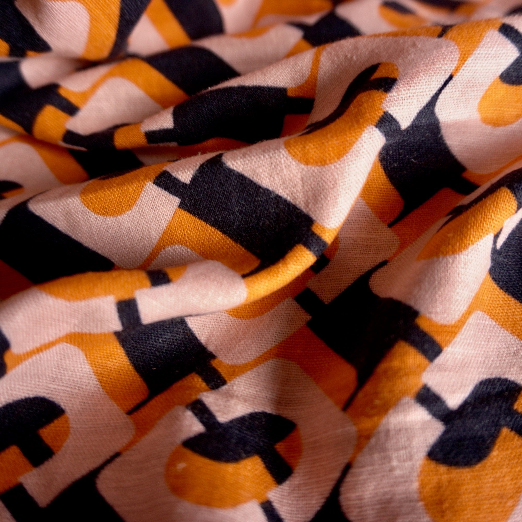 Orange buckle linen viscose print - Black orange
