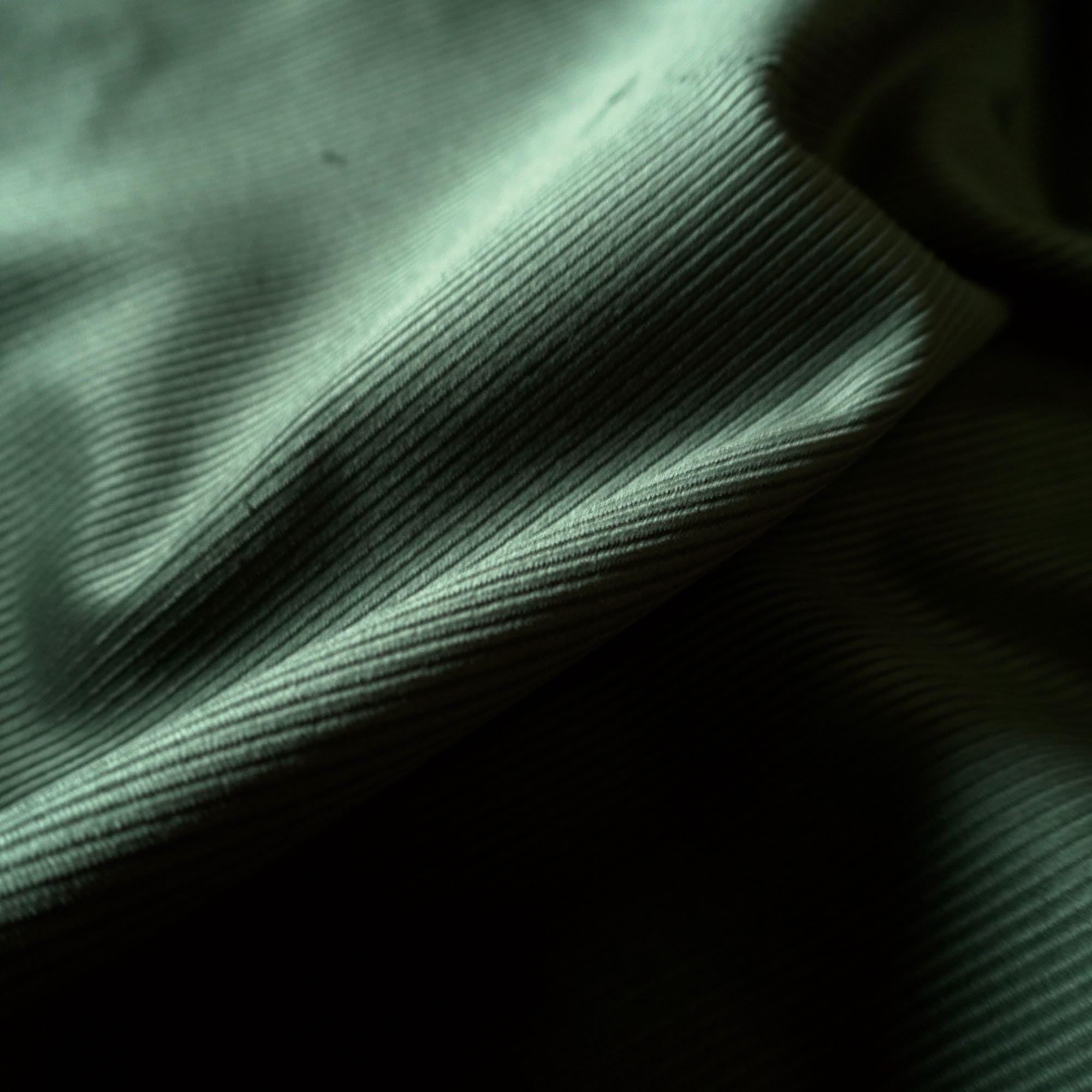 9w corduroy- Night Green