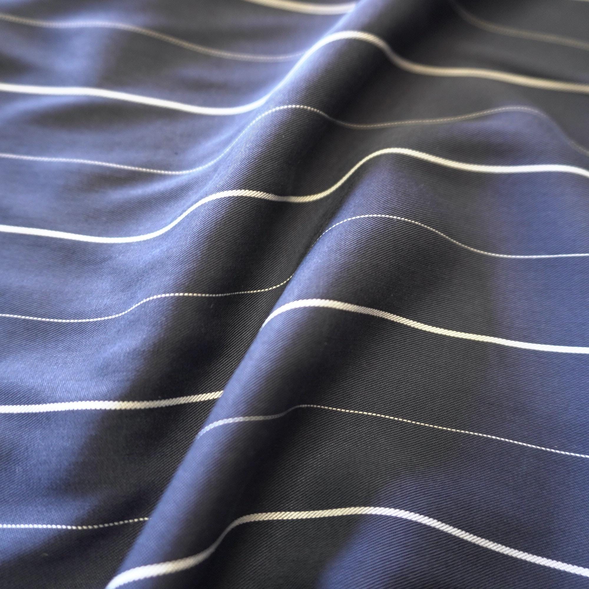 Tencel pin stripe - Navy