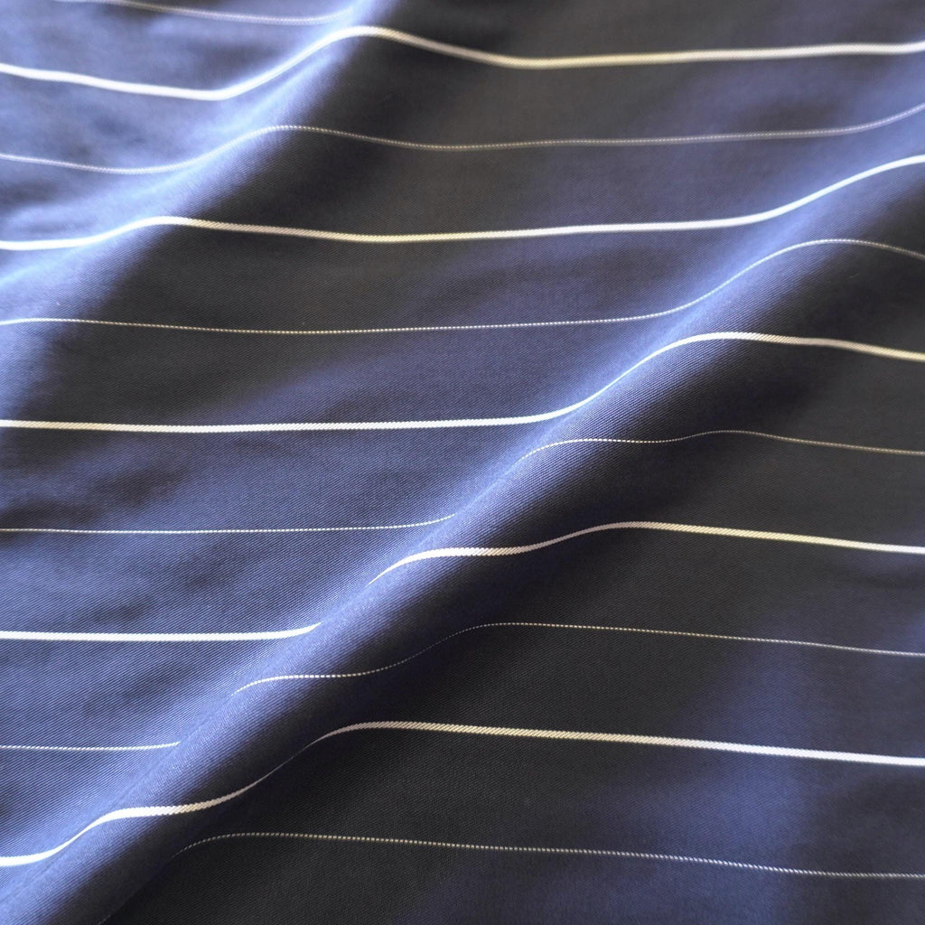 Tencel pin stripe - Navy