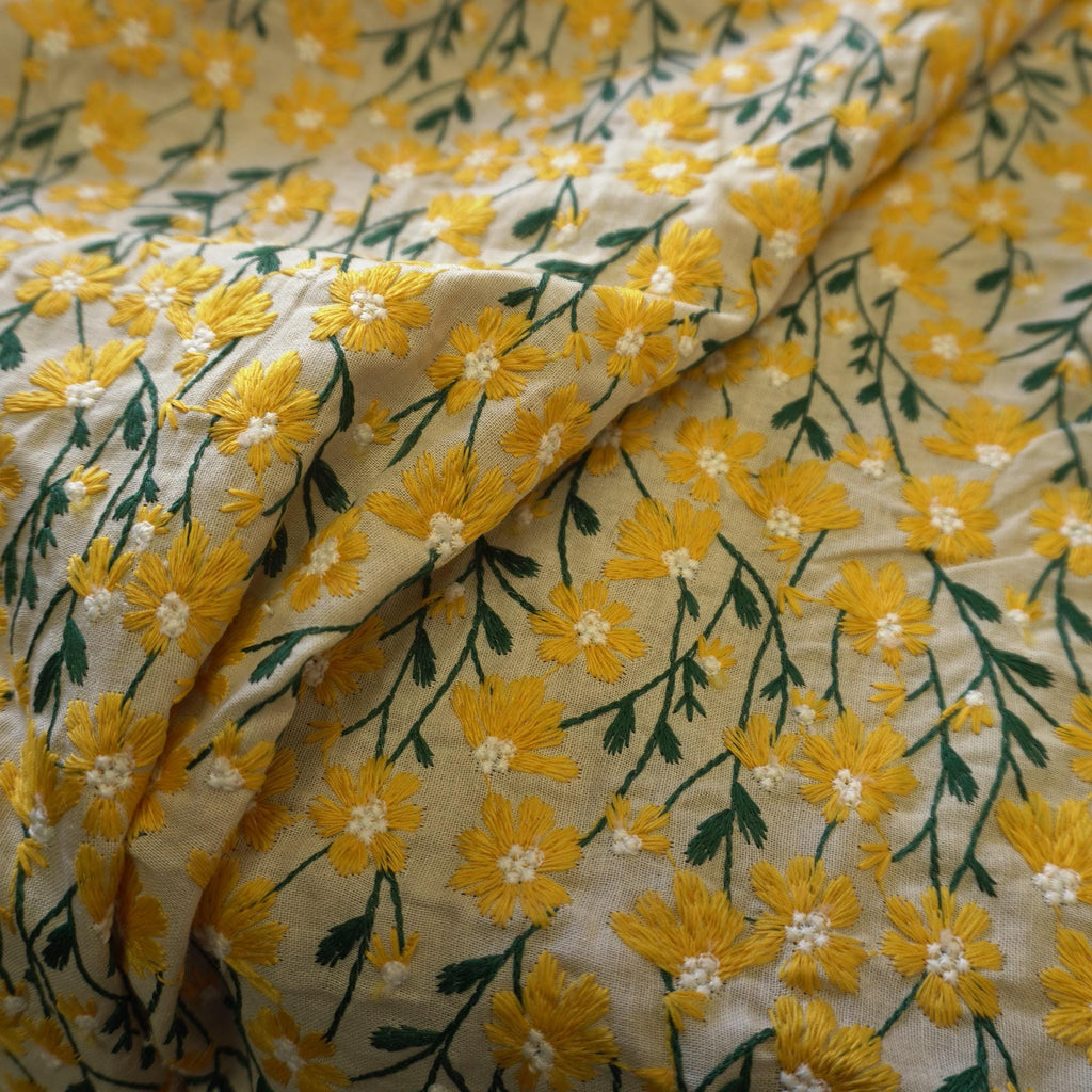 Embroidery Yellow Daisy flower Cotton Linen