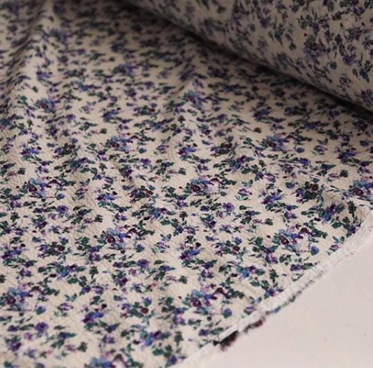 Lilac lover ditsy flower seersucker fabric