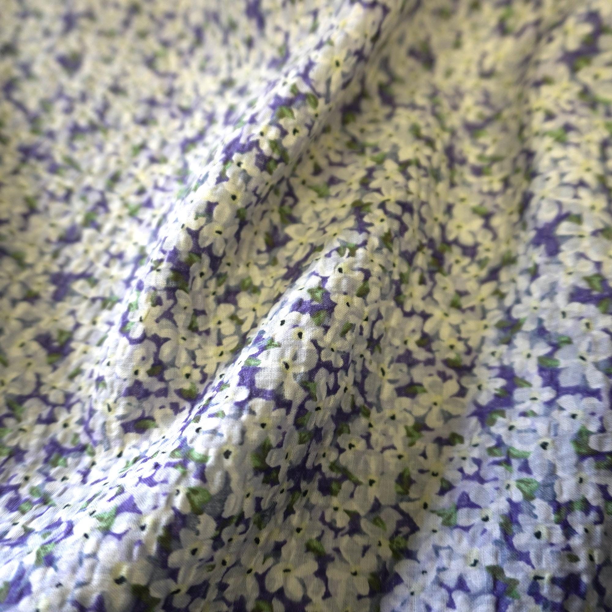 Ditsy flower cotton seersucker