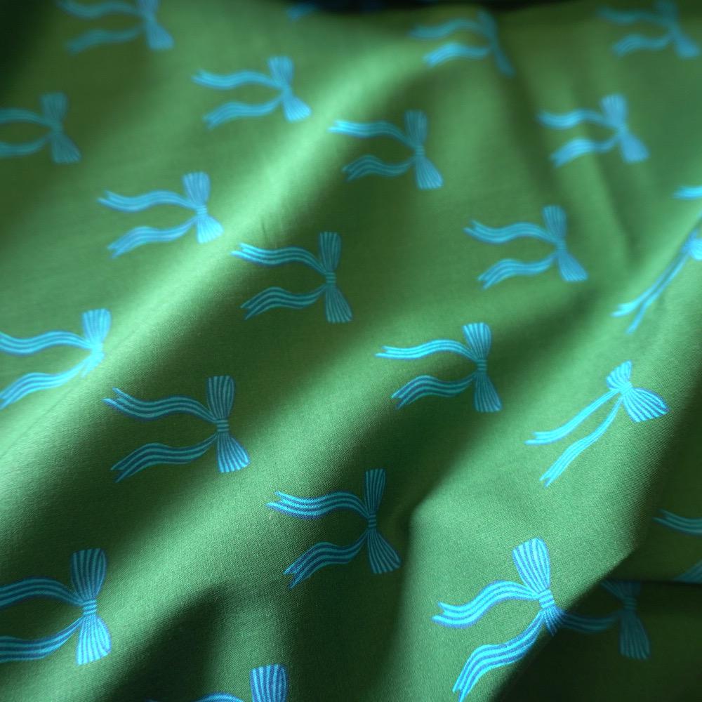 ADORN YOU - Leaf - Lightweight Cotton Lawn - Hey Sew Sister