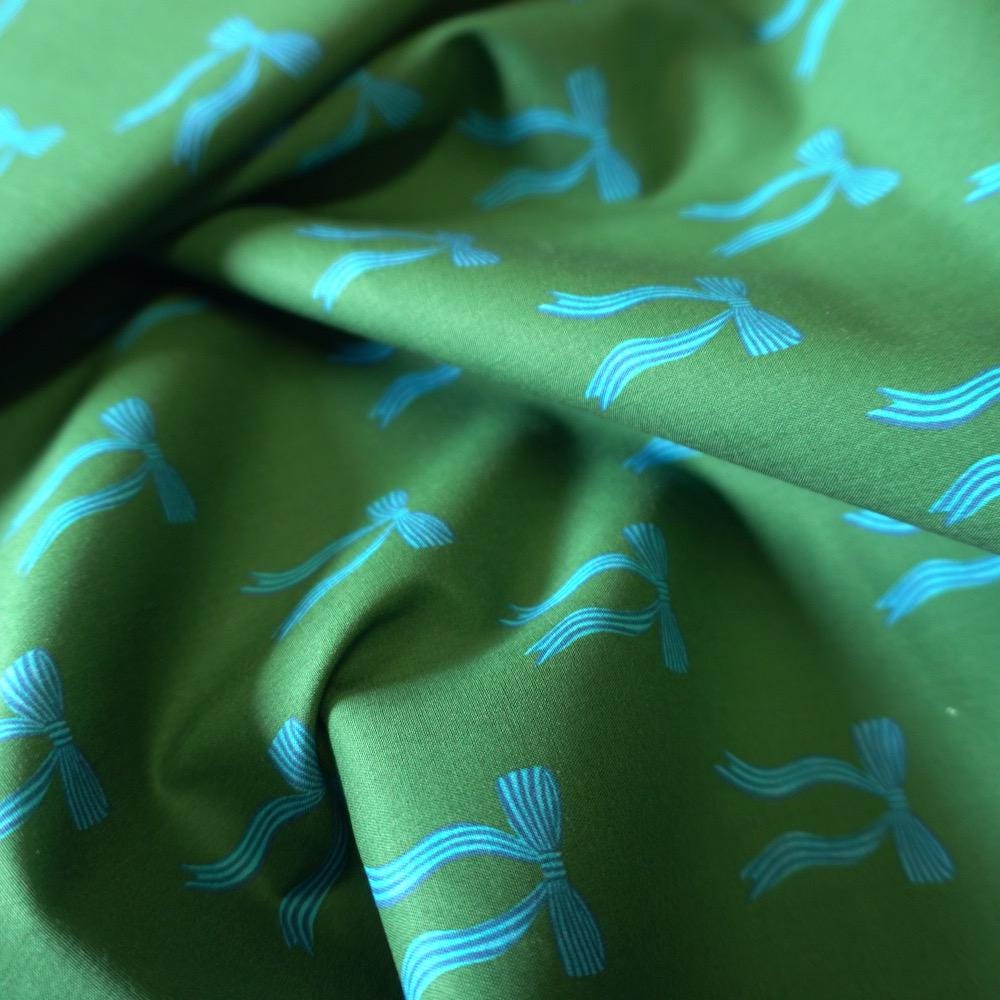 ADORN YOU - Leaf - Lightweight Cotton Lawn - Hey Sew Sister