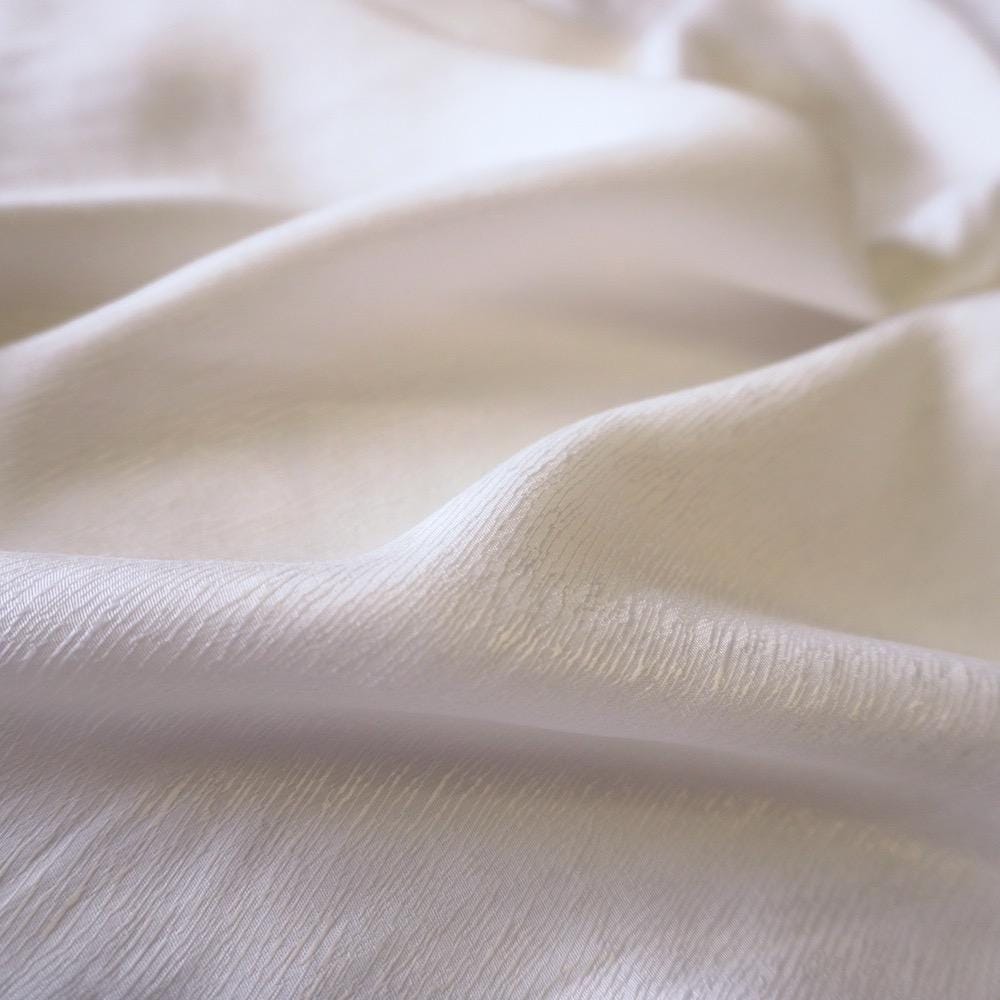 Cupro Tencel bark silk jacquard - ivory white