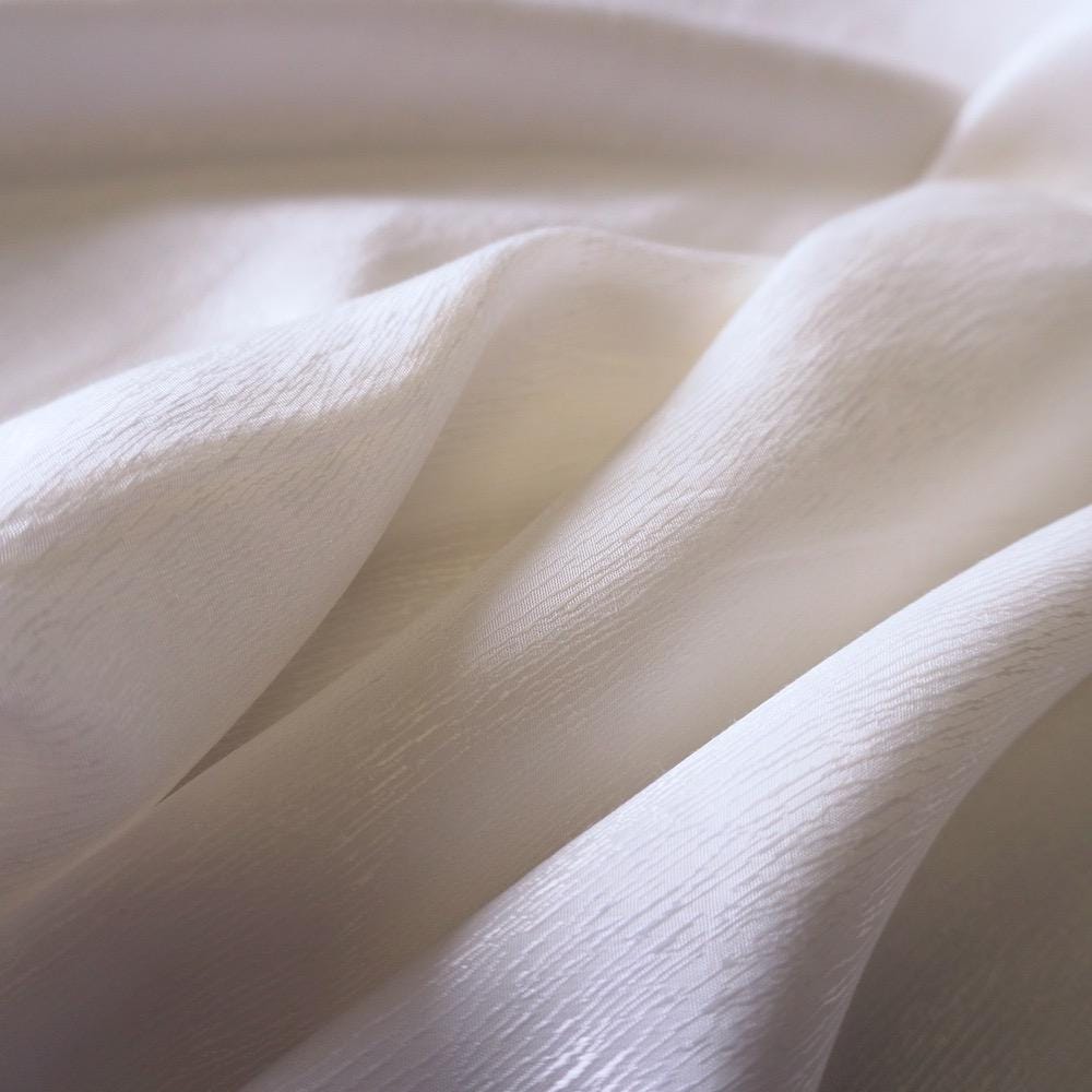 Cupro Tencel bark silk jacquard - ivory white