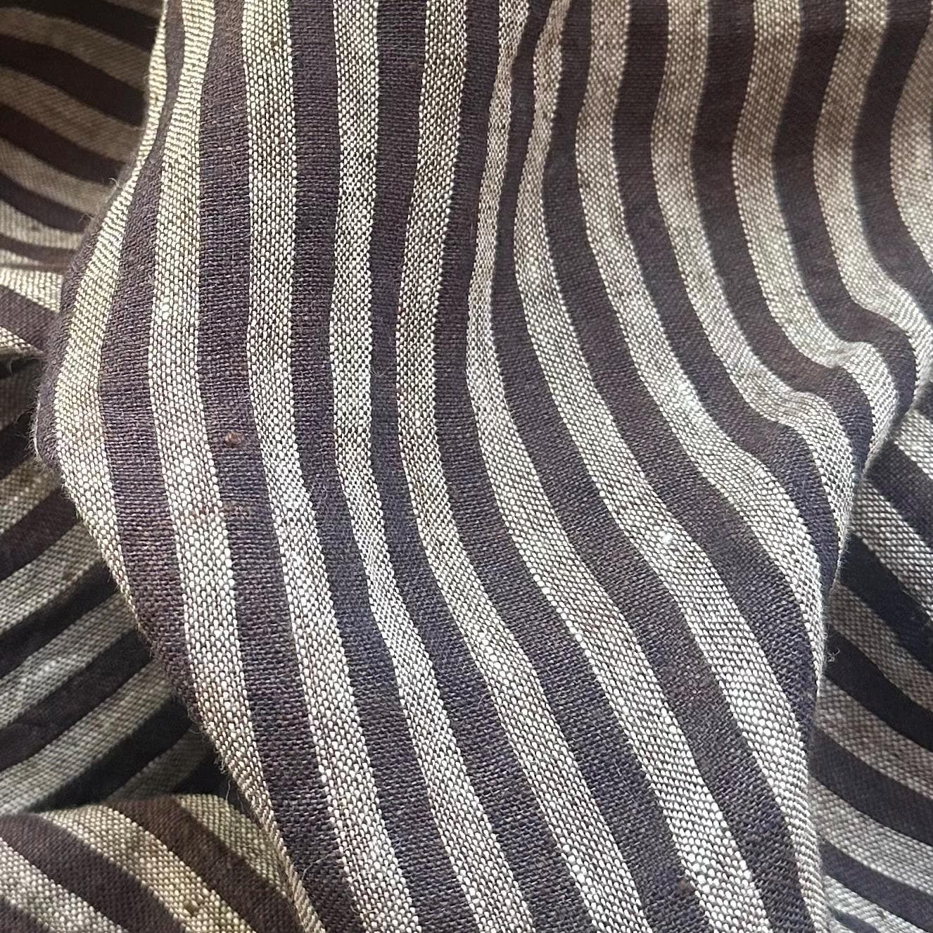 Washed Yarn dyed Linen Stripe - Black Grey