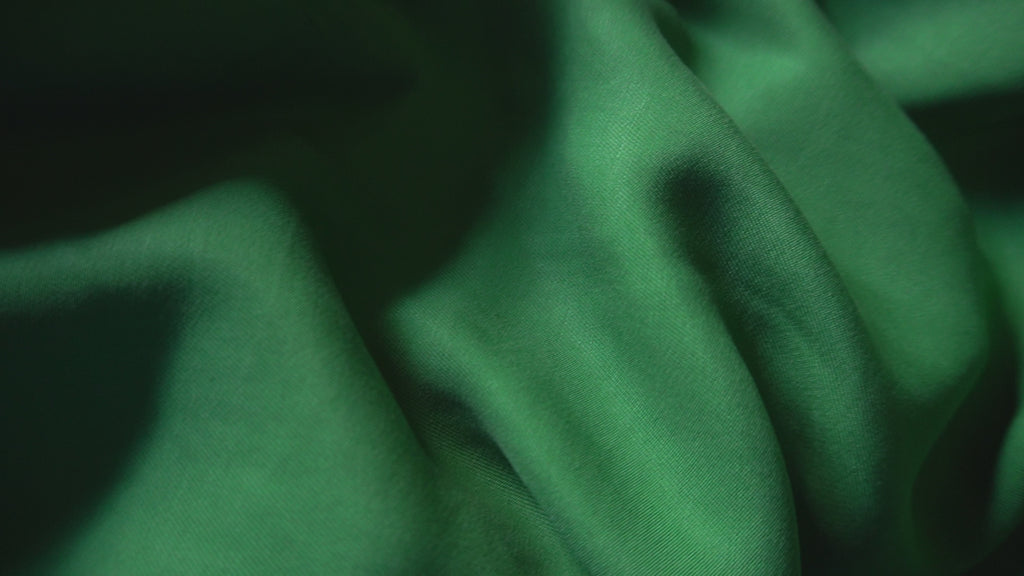 1064-21s Sanded Lenzing Tencel twill #23 green