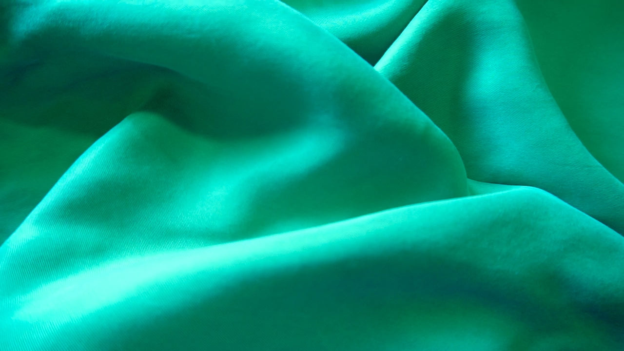 1180-Sanded Cupro viscose twill - Emerald green