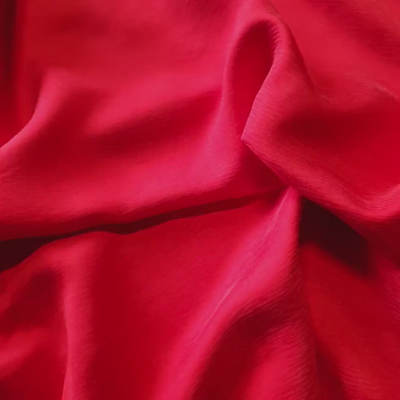Cupro bark jacquard fabric - Ruby Red