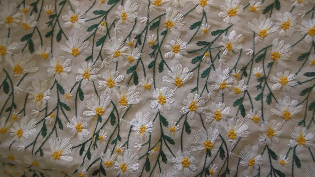 Embroidery White Daisy flower Cotton Linen